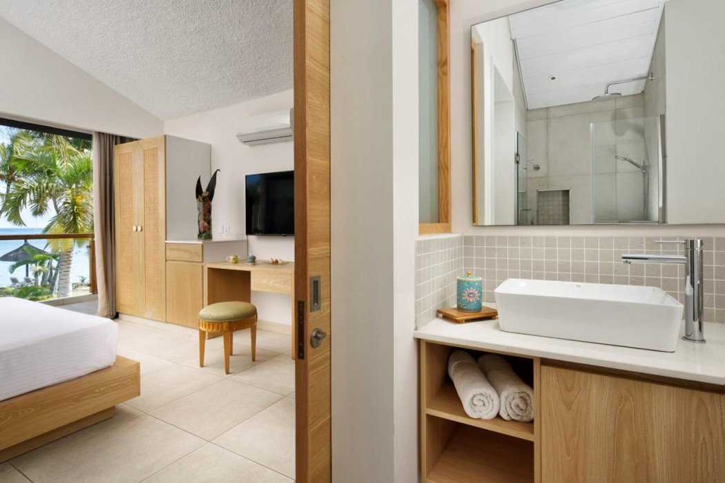 Room at Coral Azur Beach Resort, Mont Choisy