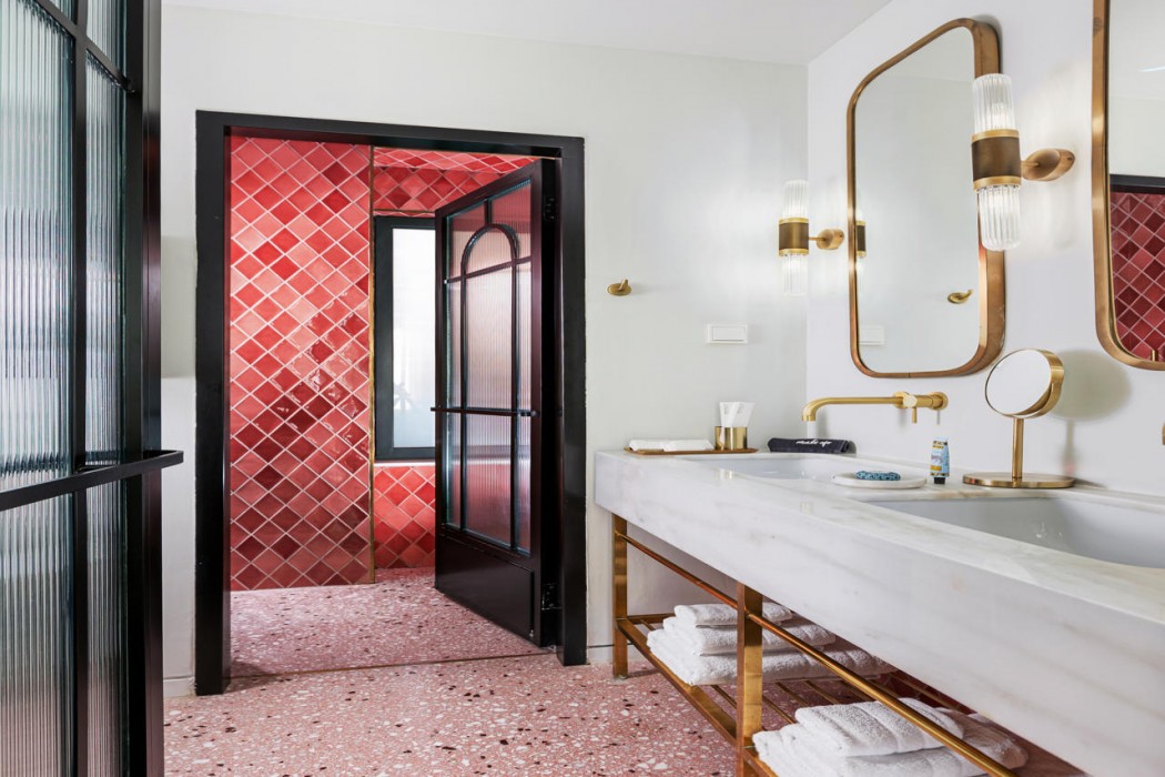 Gatsby Athens Hotel 61/69