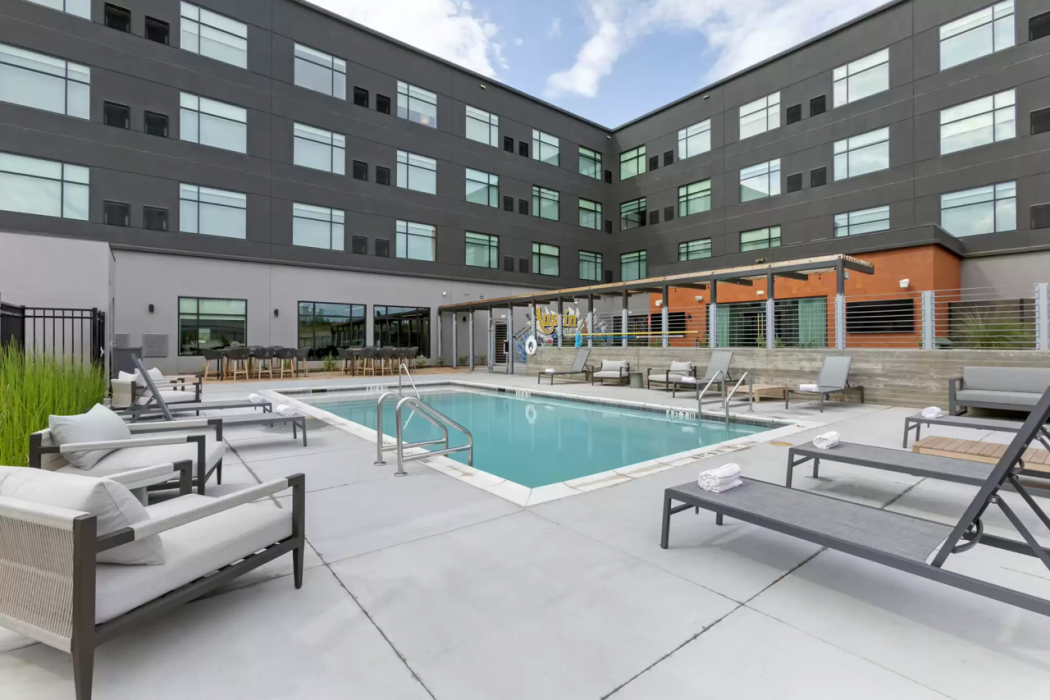 Cambria Hotel Austin Airport 26/47