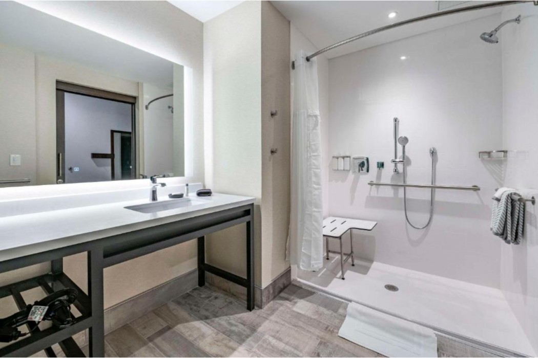 Cambria Hotels Louisville Downtown- Whiskey Row 19/59