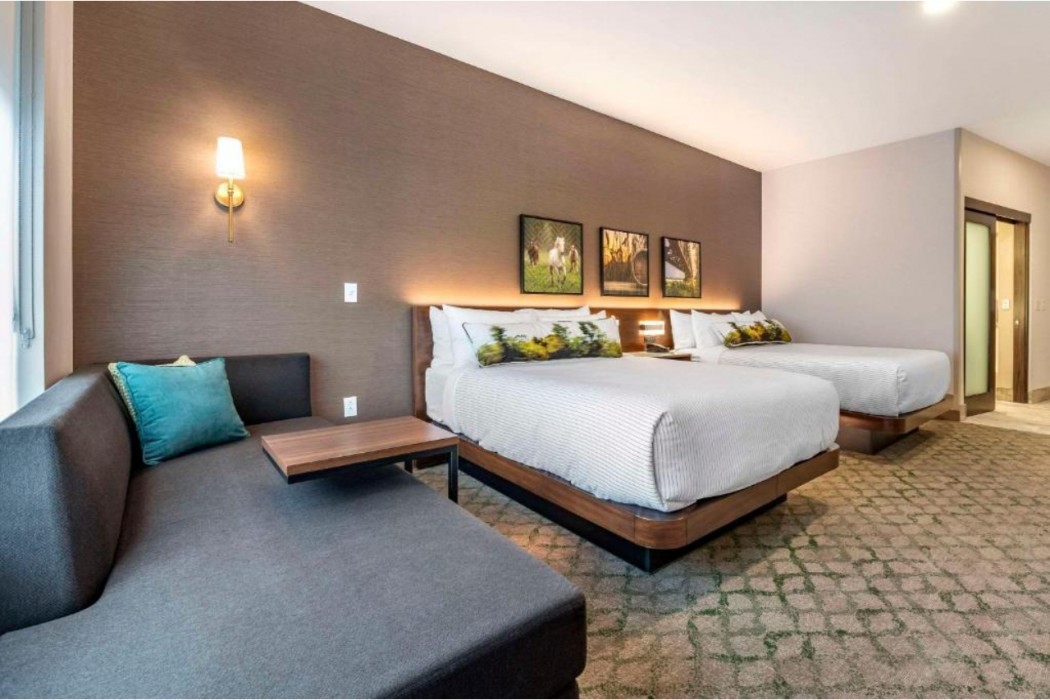 Cambria Hotels Louisville Downtown- Whiskey Row 16/59