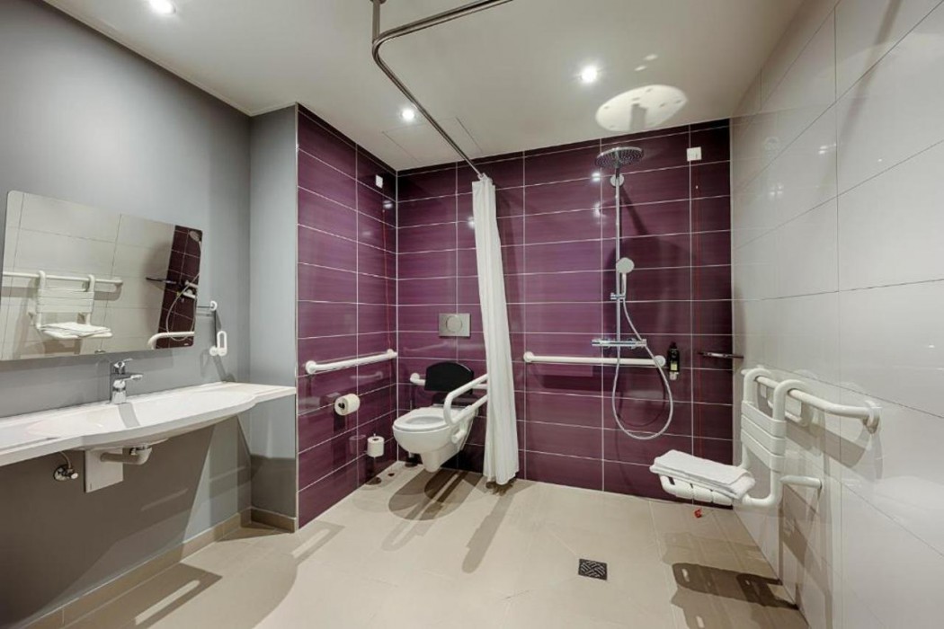 Premier Inn Hamburg City Klostertor 8/30