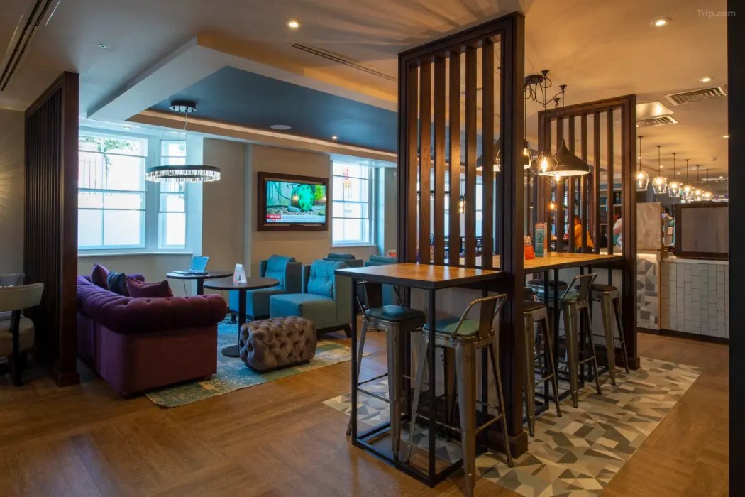 Premier Inn Llandudno Town Centre hotel 33/57