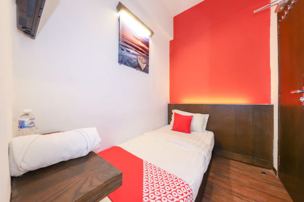 Hotel O Madras 6/7