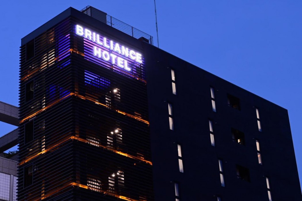 Brilliance Hotel 1/29