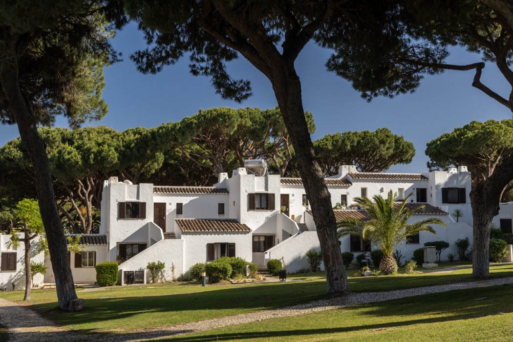 Balaia Golf Village 12/94