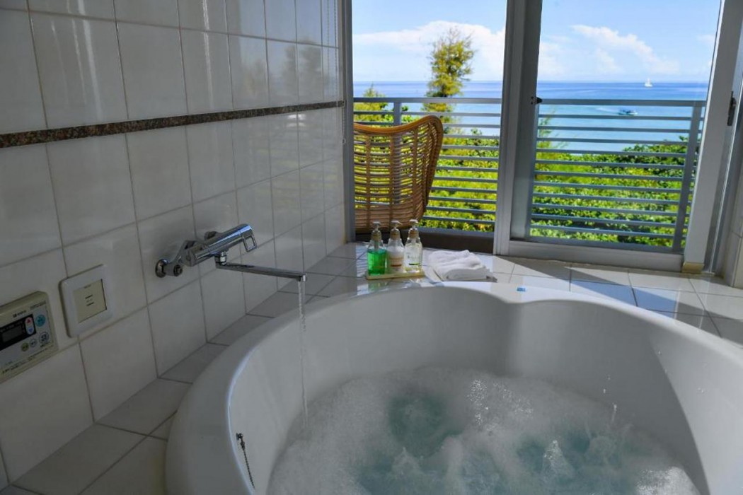 Odysis Onna Resort Hotel 42/72
