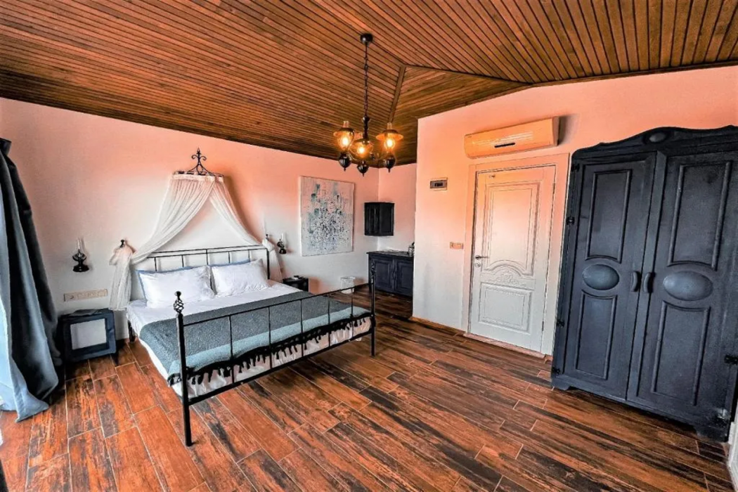 Assos Longevity Hotel - Adult Only 2/10