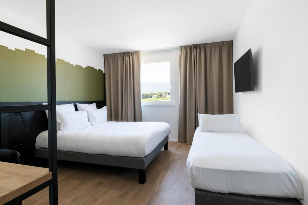 Room at B&B Hotel NYON, NYON