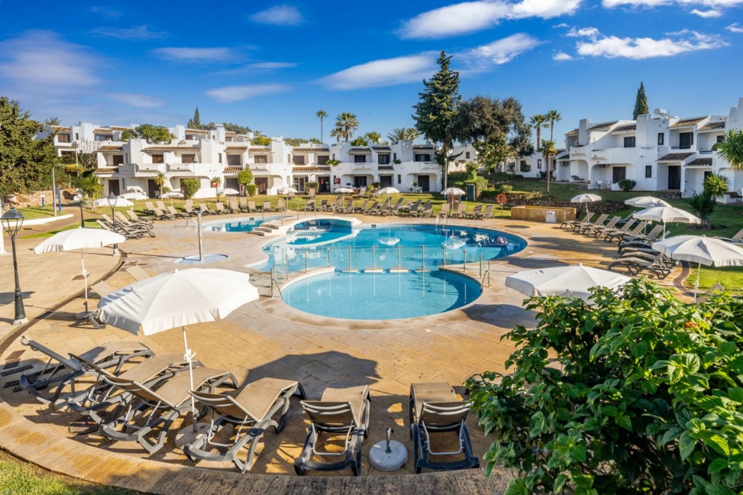 Clube Albufeira Garden Village 64/96