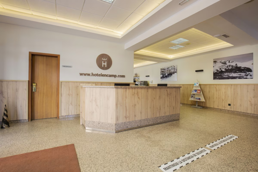 Hotel Encamp 8/60