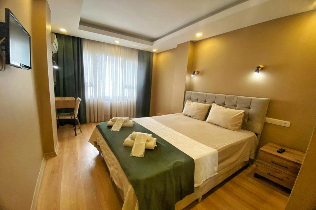 Ulubat Castle Hotel 22/61