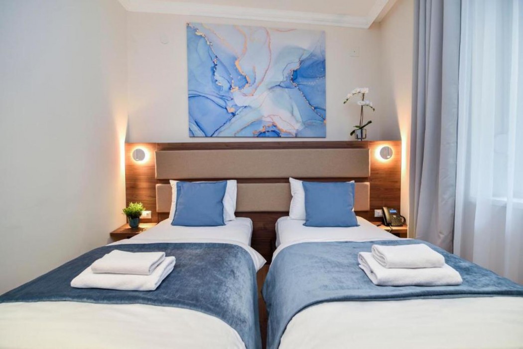 Opera Garni Hotel Belgrade 3/44
