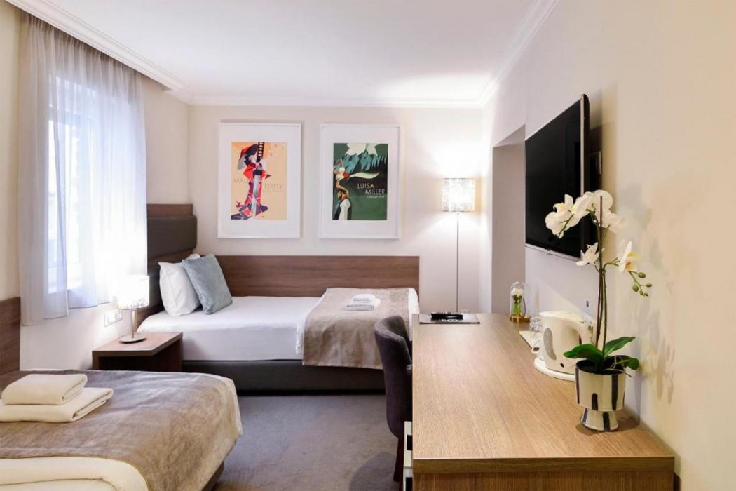 Opera Garni Hotel Belgrade 8/44
