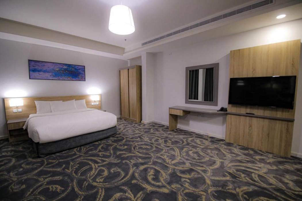 Laten Suites Al Salim Plaza 8/55