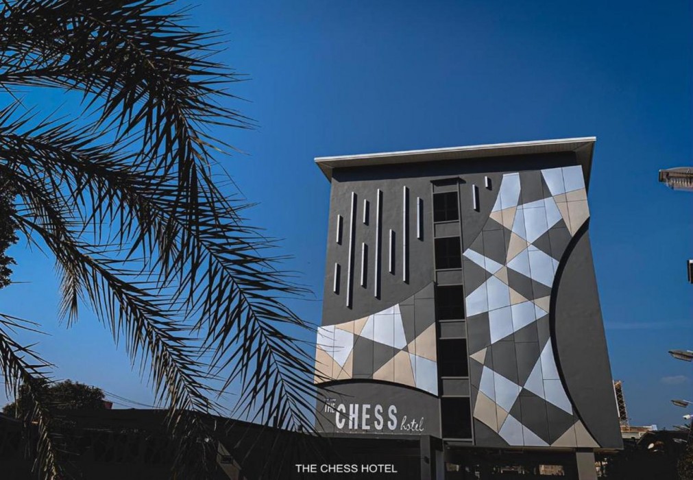 The Chess Hotel 2/38