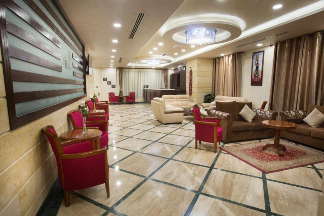 Olive Hotel 3/58