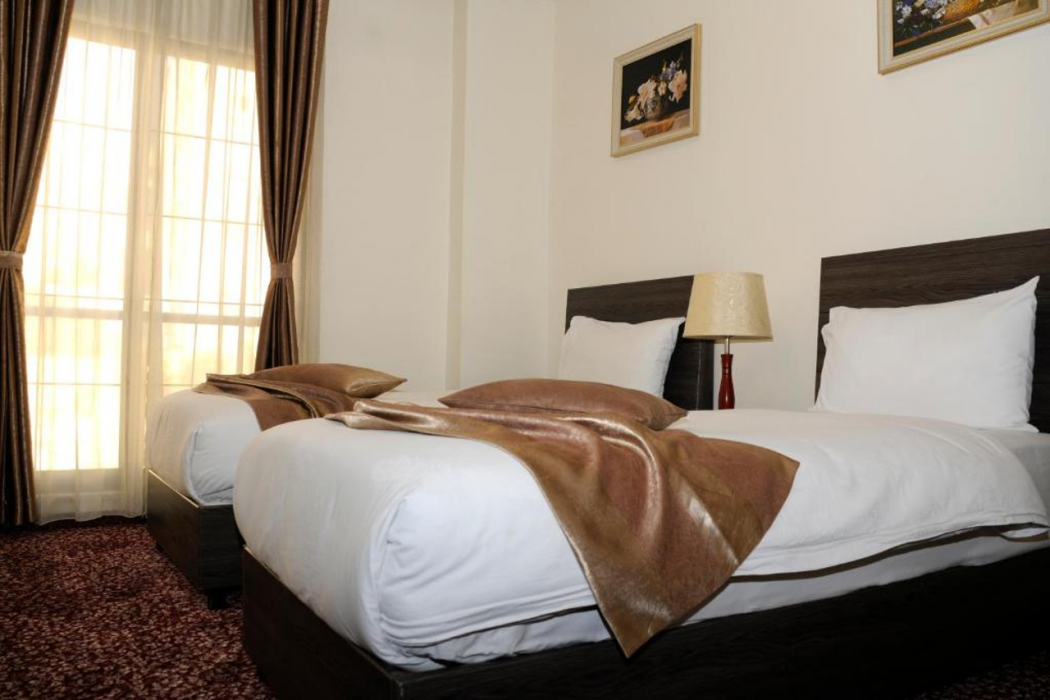 Olive Hotel 7/58