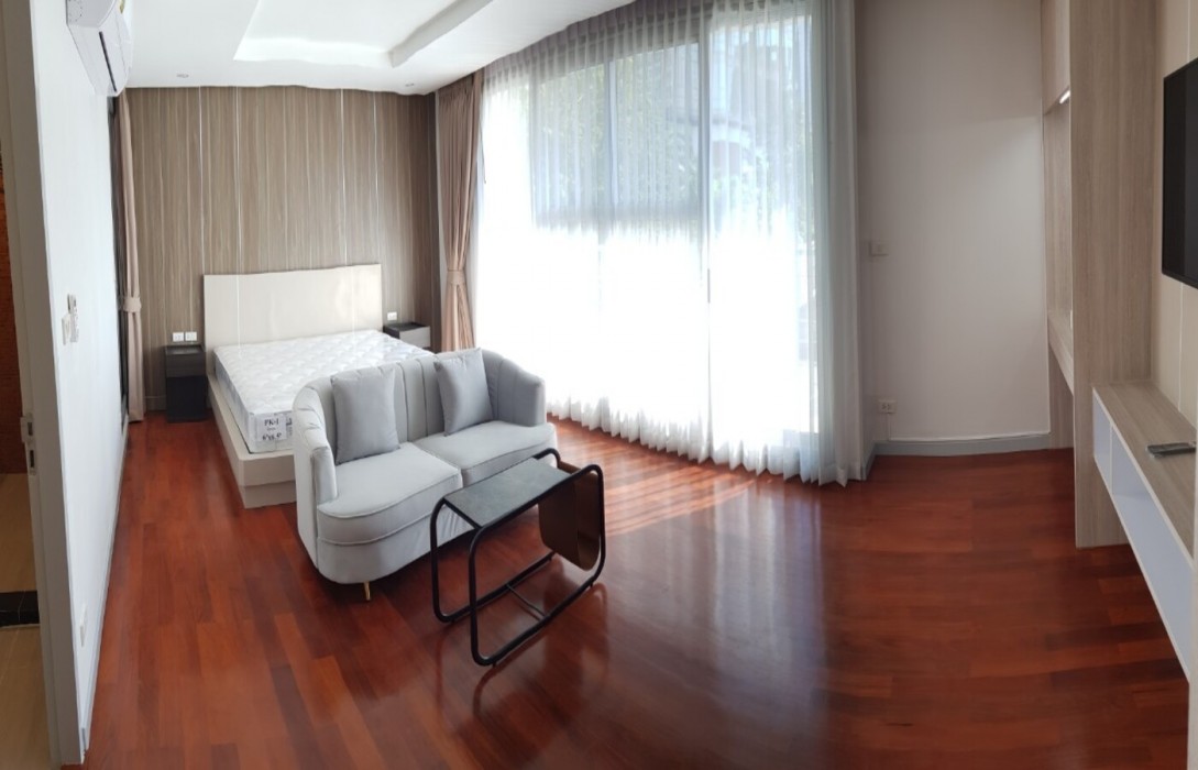 ViVi Avenue Thonglor 12/36