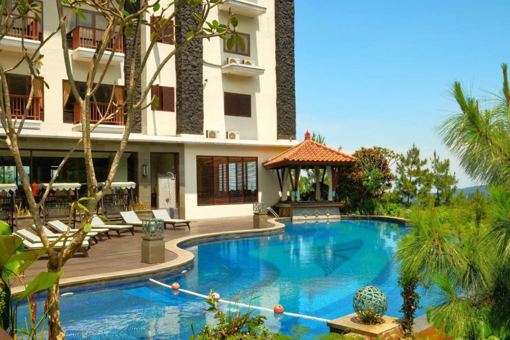 The Grand Hill Bistro Cafe Resort Hotel 1/57