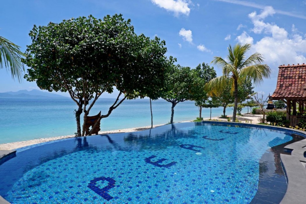 Blue Harbor Beachfront Villas Resto 27/48