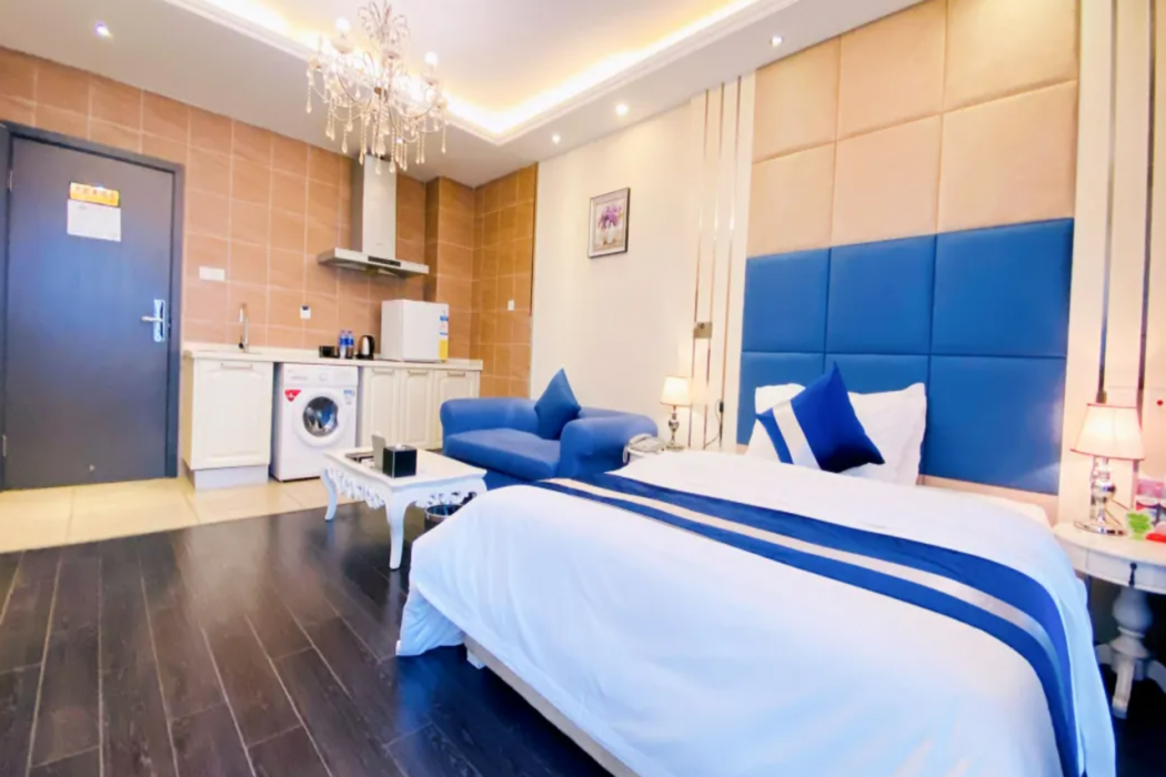 Soha Hotel (Chengdu Convention and Exhibition Center Funian) 2/9