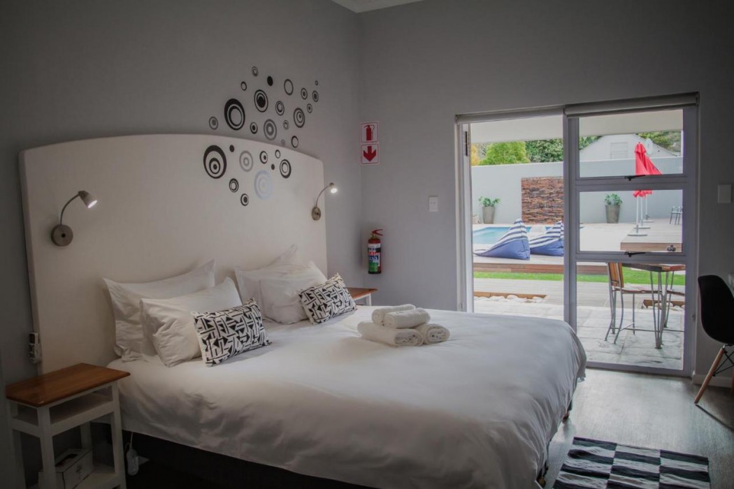 Aan de Eike Guest House 7/62