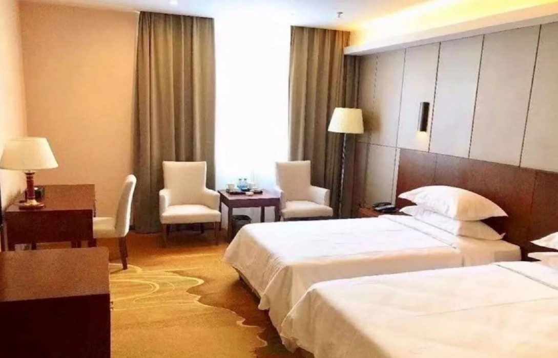 Xinhua Hotel Chongqing Kaizhou 12/28