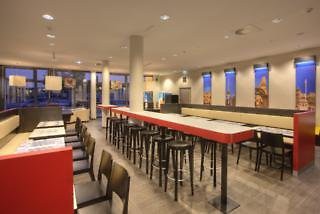 Meininger Hotel Berlin Hauptbahnhof 22/42