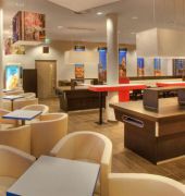 Meininger Hotel Berlin Hauptbahnhof 25/42