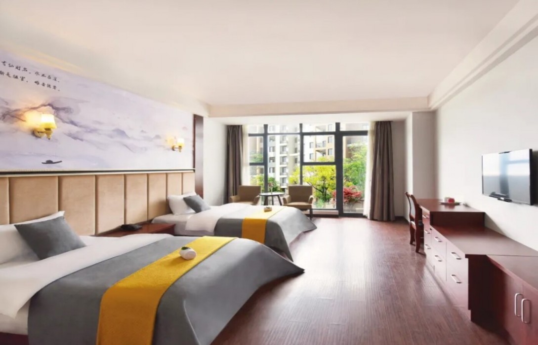 Xingshun Business Hotel 10/23