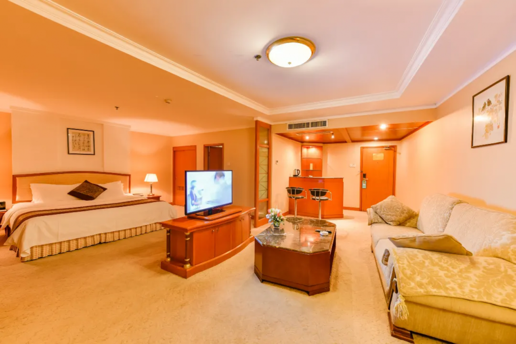Fuling Hotel 10/24