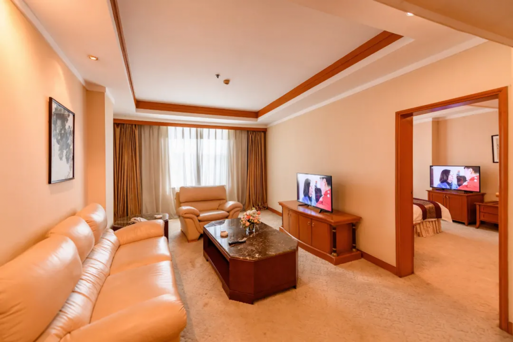 Fuling Hotel 7/24