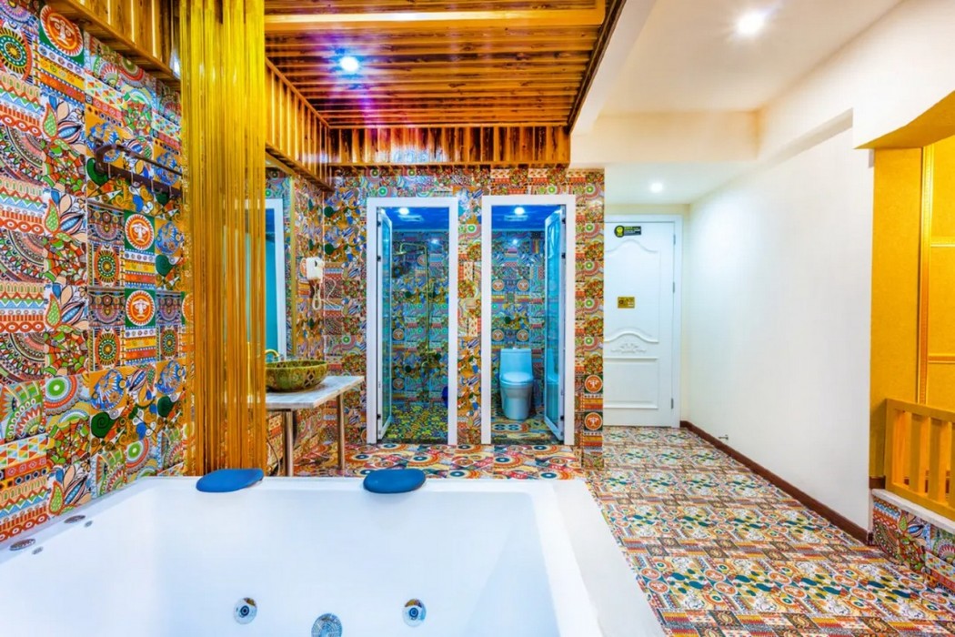 Haihao Business Hotel 7/11
