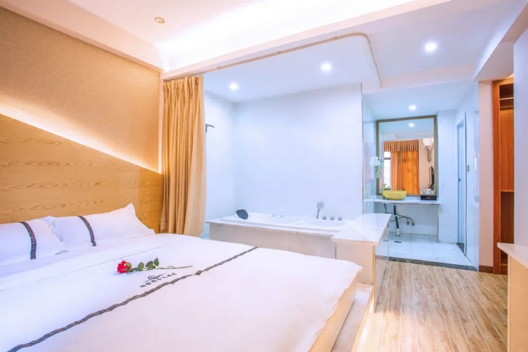 Haihao Business Hotel 2/11