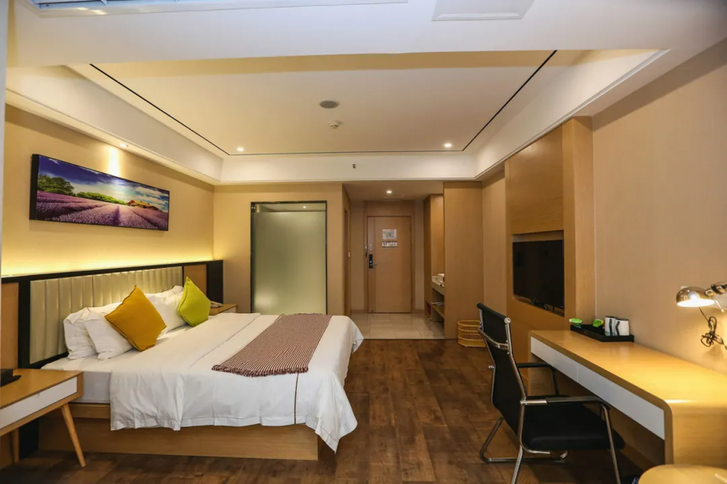 Haoma Shangpin Hotel (Chongqing Yuanyang Light Rail Station) 6/8
