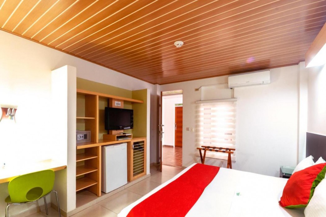 Waira Suites Hotel 10/55