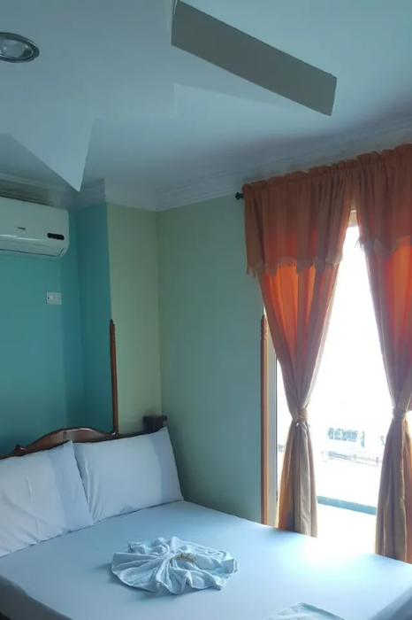 Hotel Bucarica Plaza 6/16