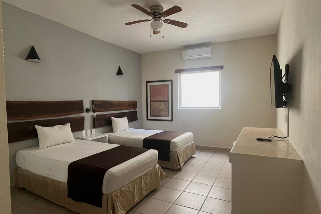 Days Inn by Wyndham Playa del Carmen 13/43