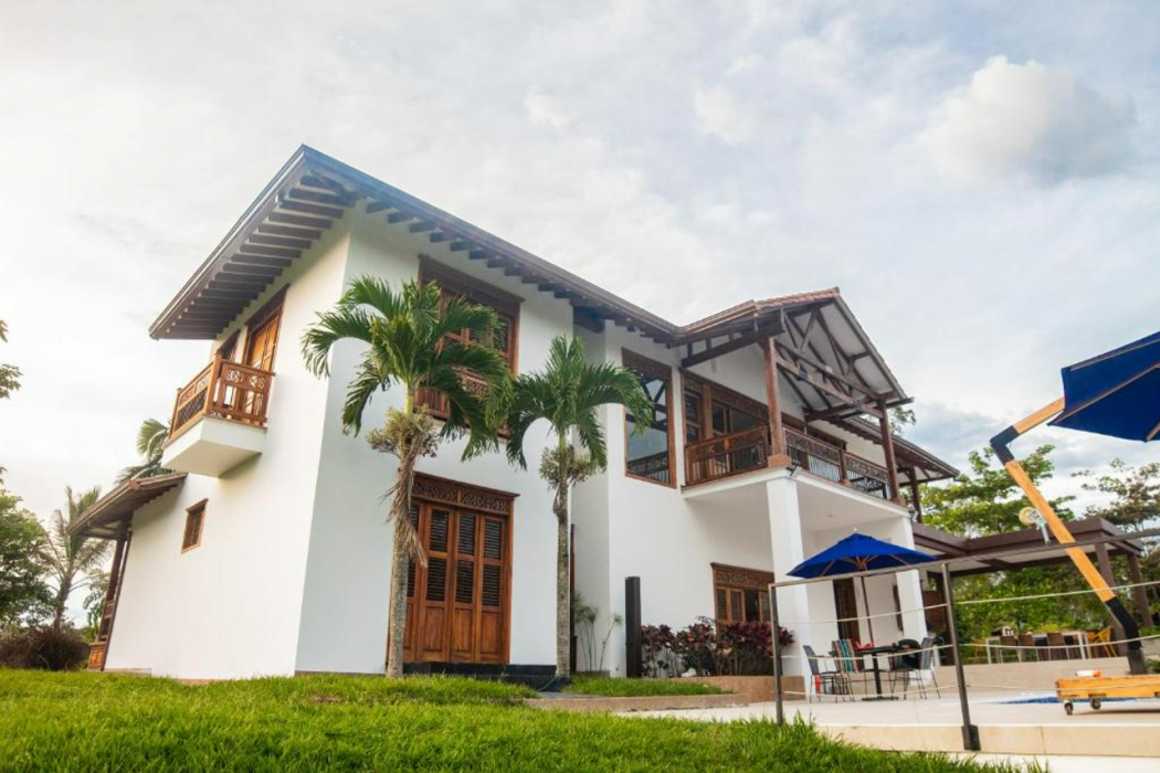 La Herencia Hotel 1/55