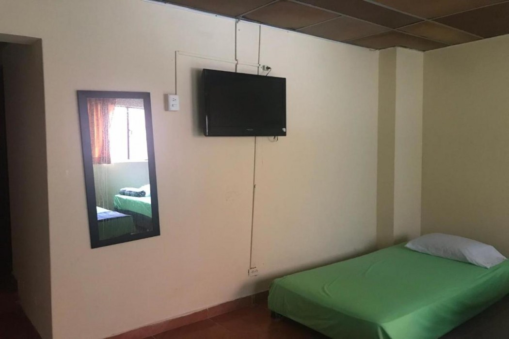 Hotel Ayacucho Real 10/20