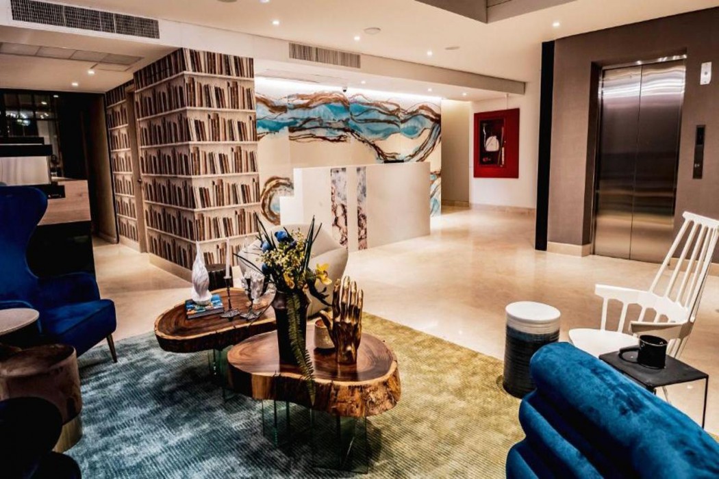 Alko Hotel Cotona 8/55
