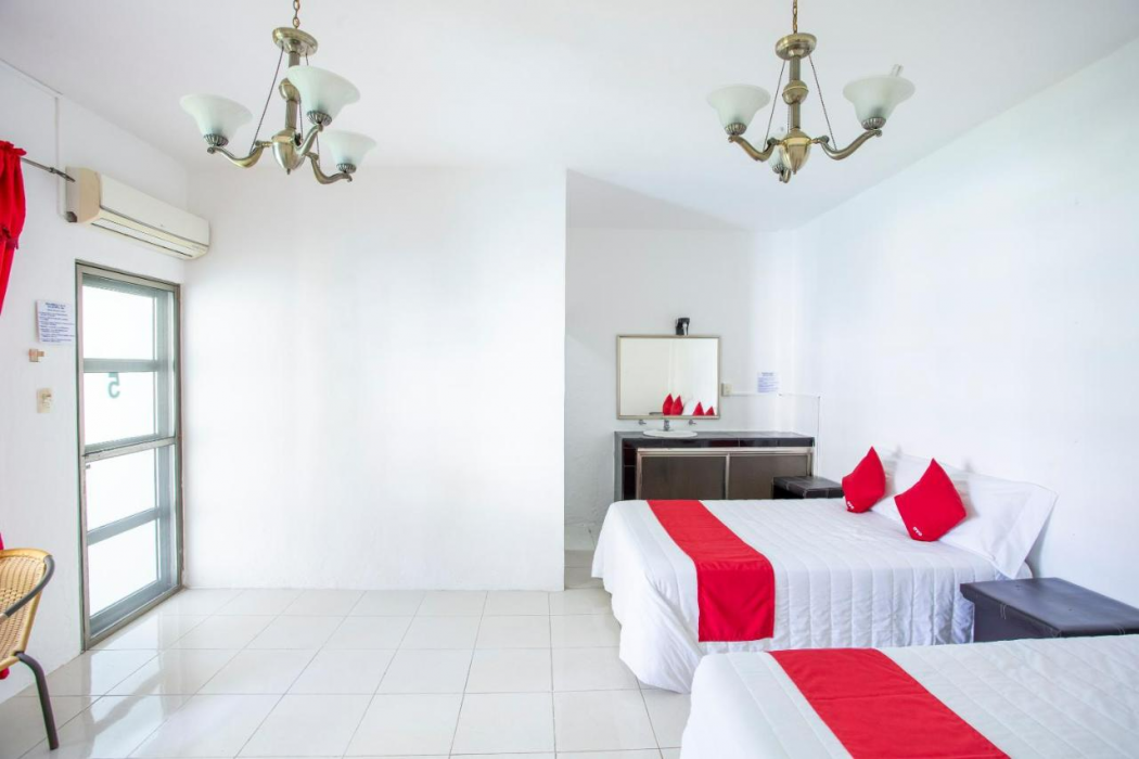 OYO Hotel Rio 7/27