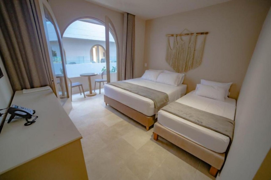 Hotel Loa 11/58