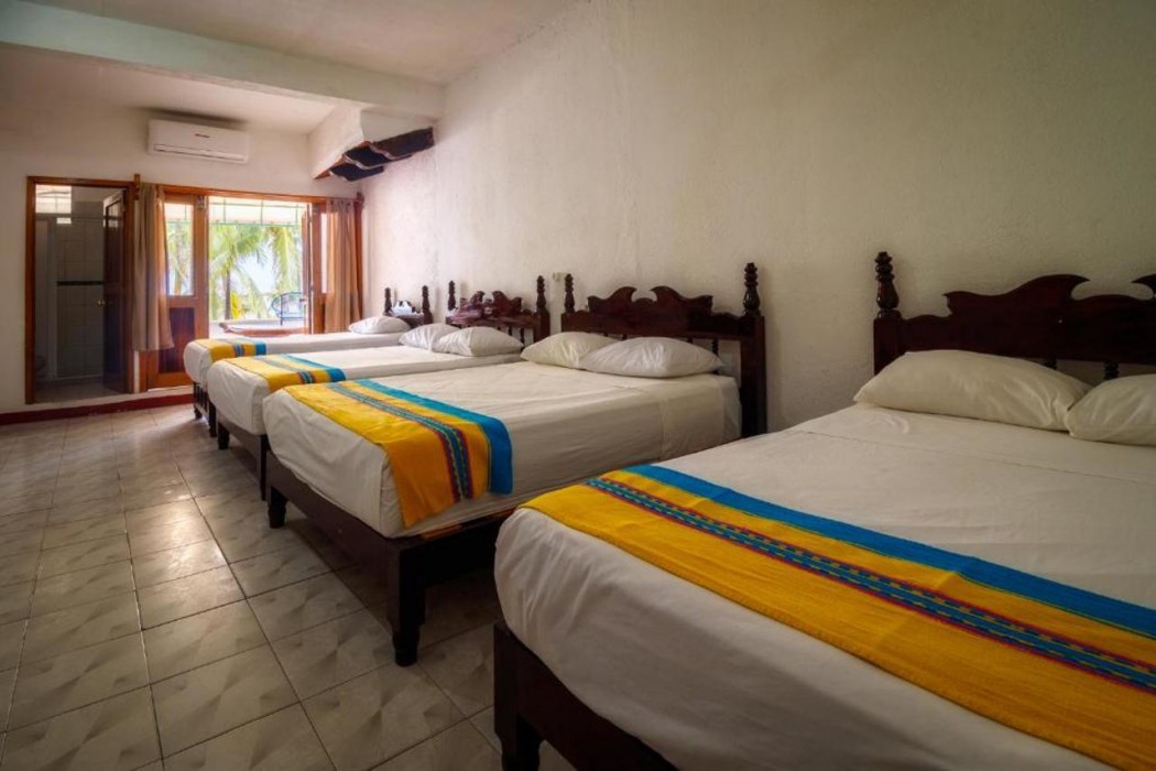 Hotel y Bungalows Acuario 15/60