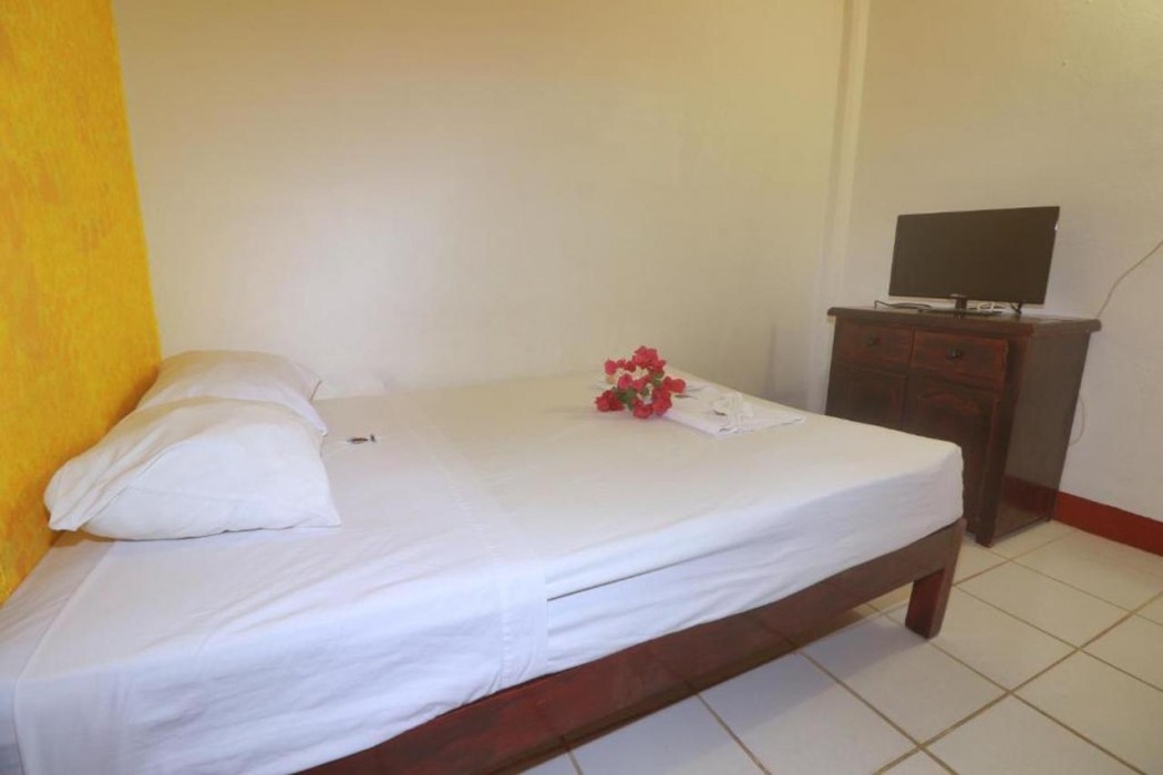 Hotel y Bungalows Acuario 12/60