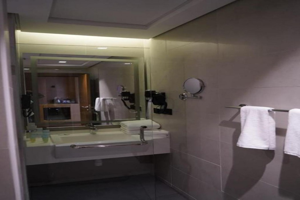 Al Hayat hotel 12/40