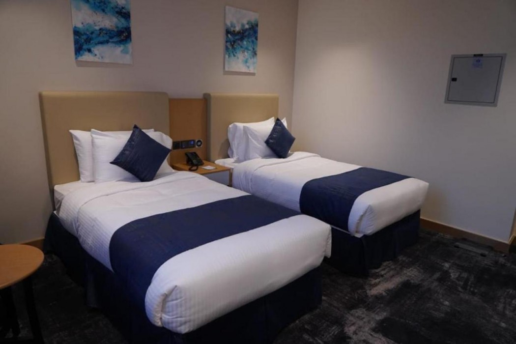 Al Hayat hotel 15/40