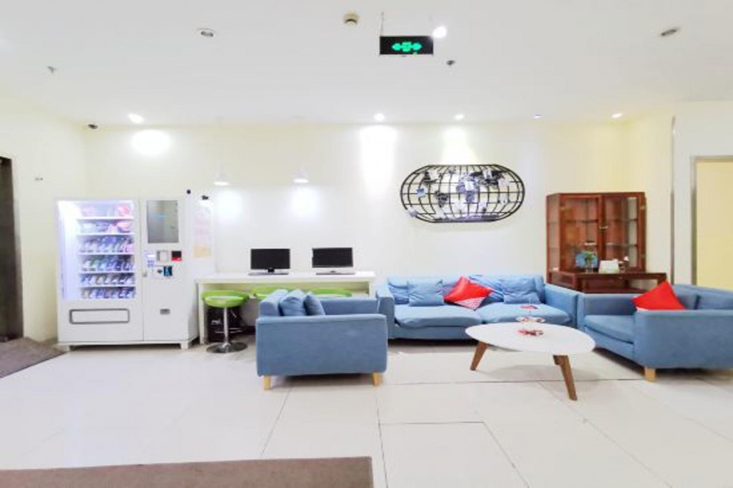 Hi Inn (Shanghai Fengxian Nanqiao) 6/30