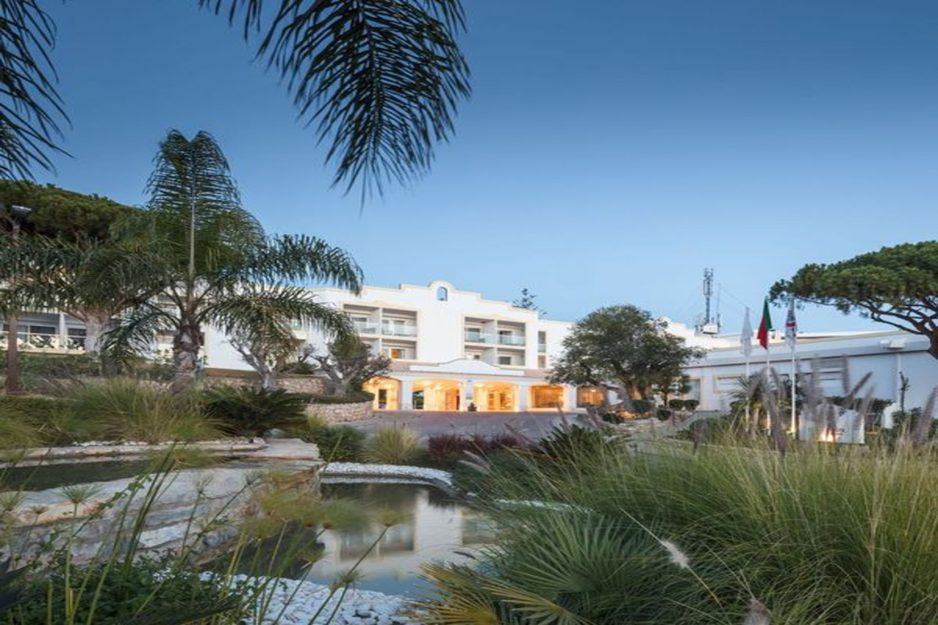 Dona Filipa Hotel 36/77